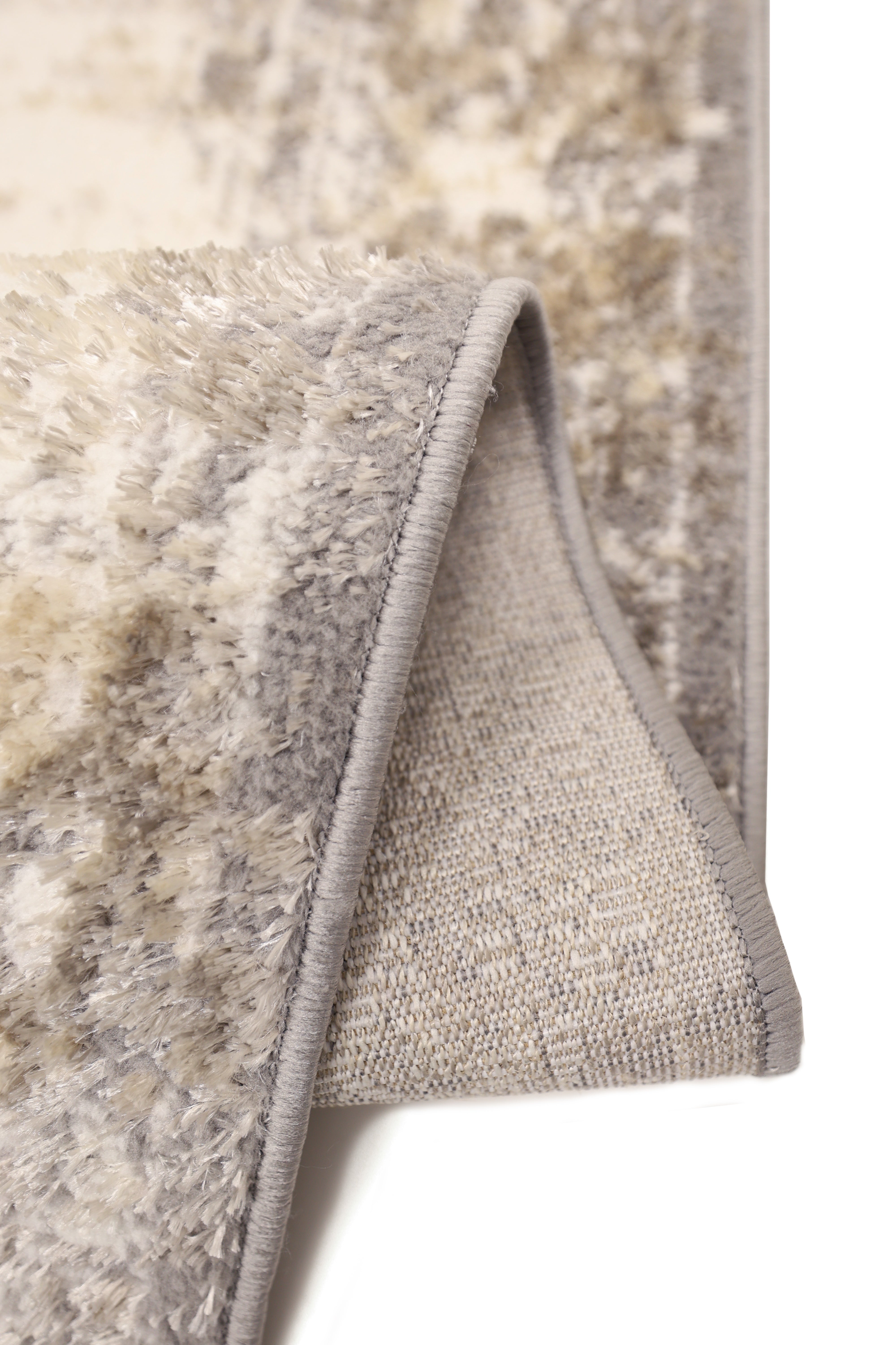 Cadiz Charm - Grey Modern Rug for Sophisticated Living Rooms