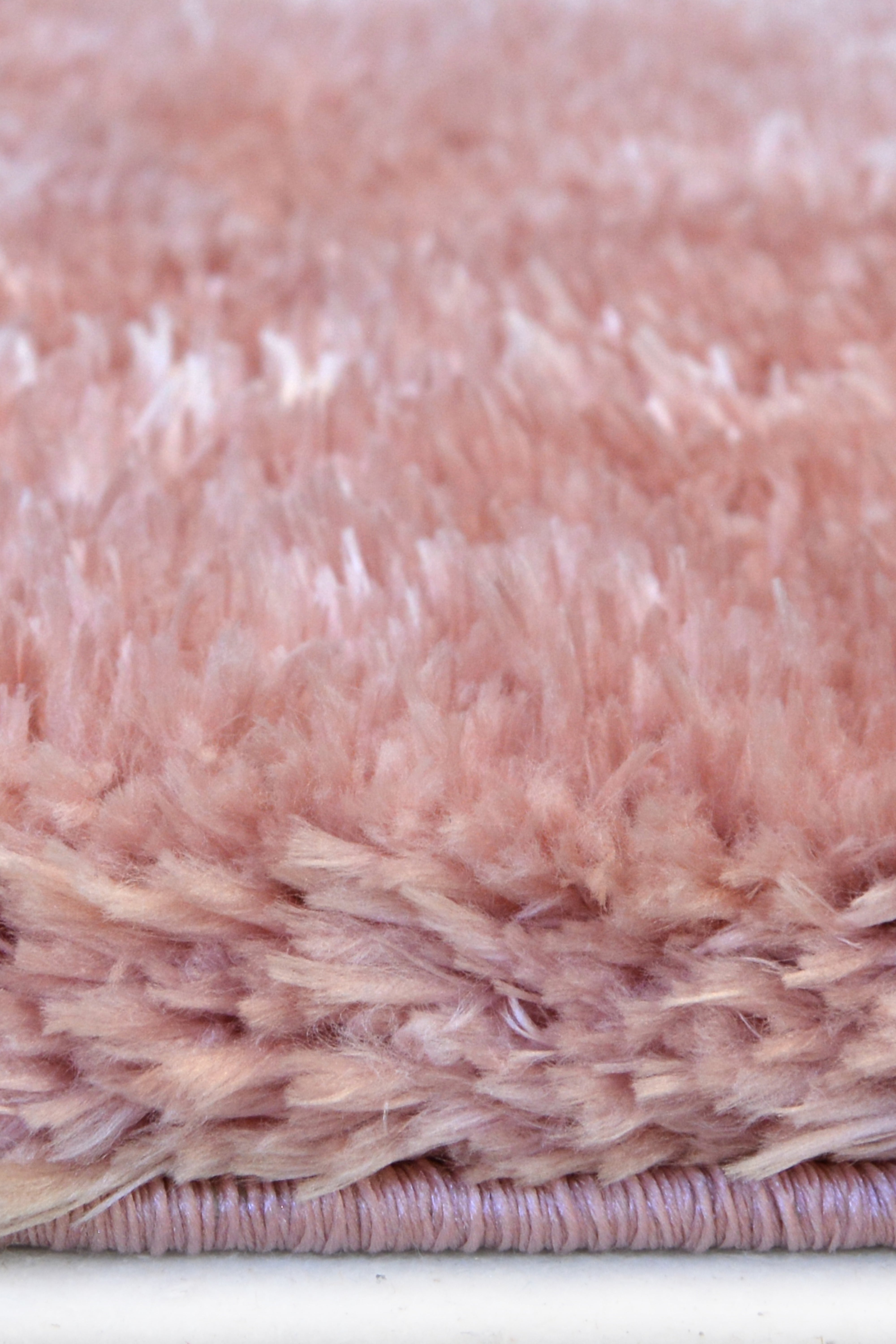 Lagom Serenity - Versatile Plain Rugs for Cozy Living Spaces