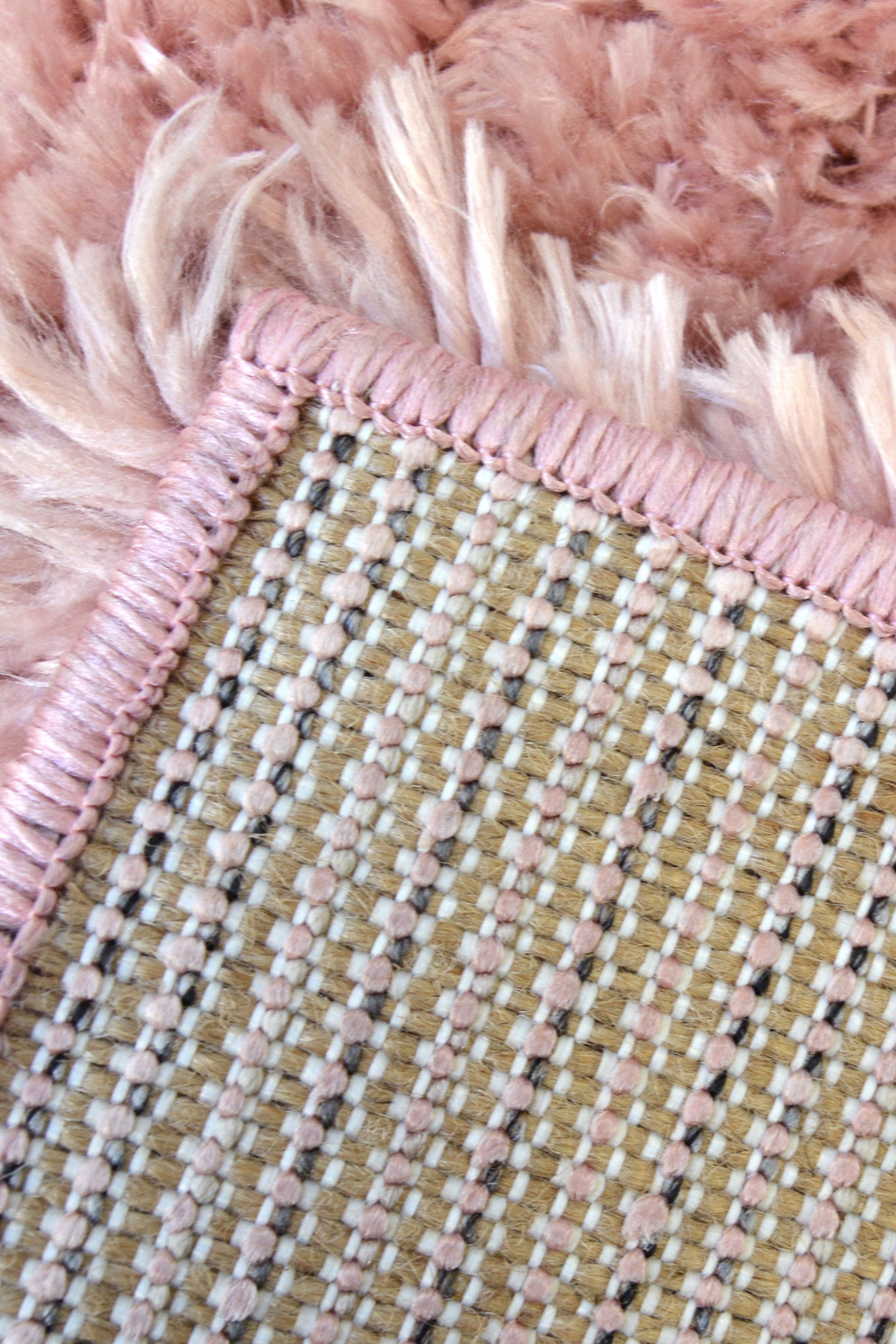Lagom Serenity - Versatile Plain Rugs for Cozy Living Spaces