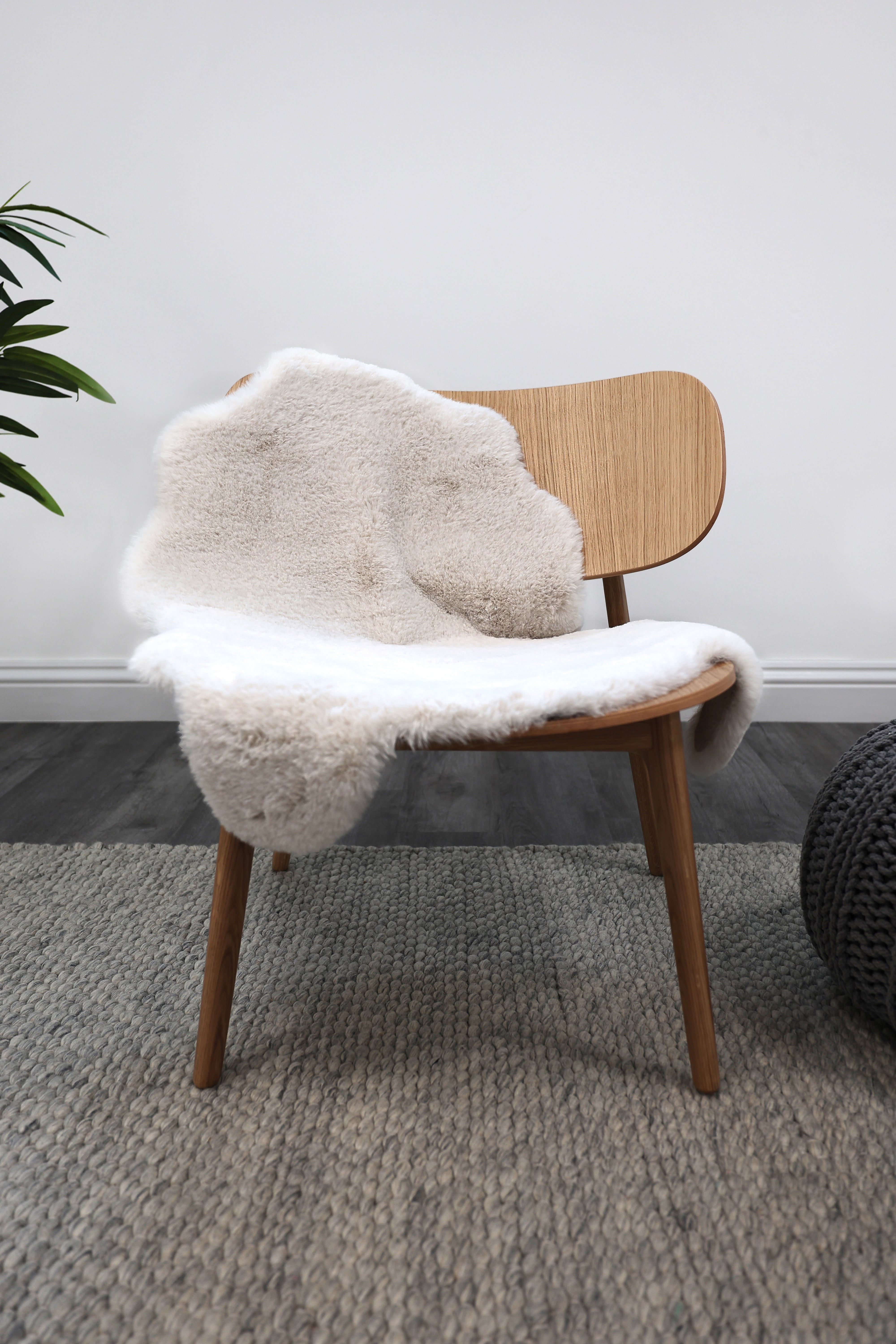 Luxury Faux Fur - Blush & Grey Rugs for Cozy Elegance