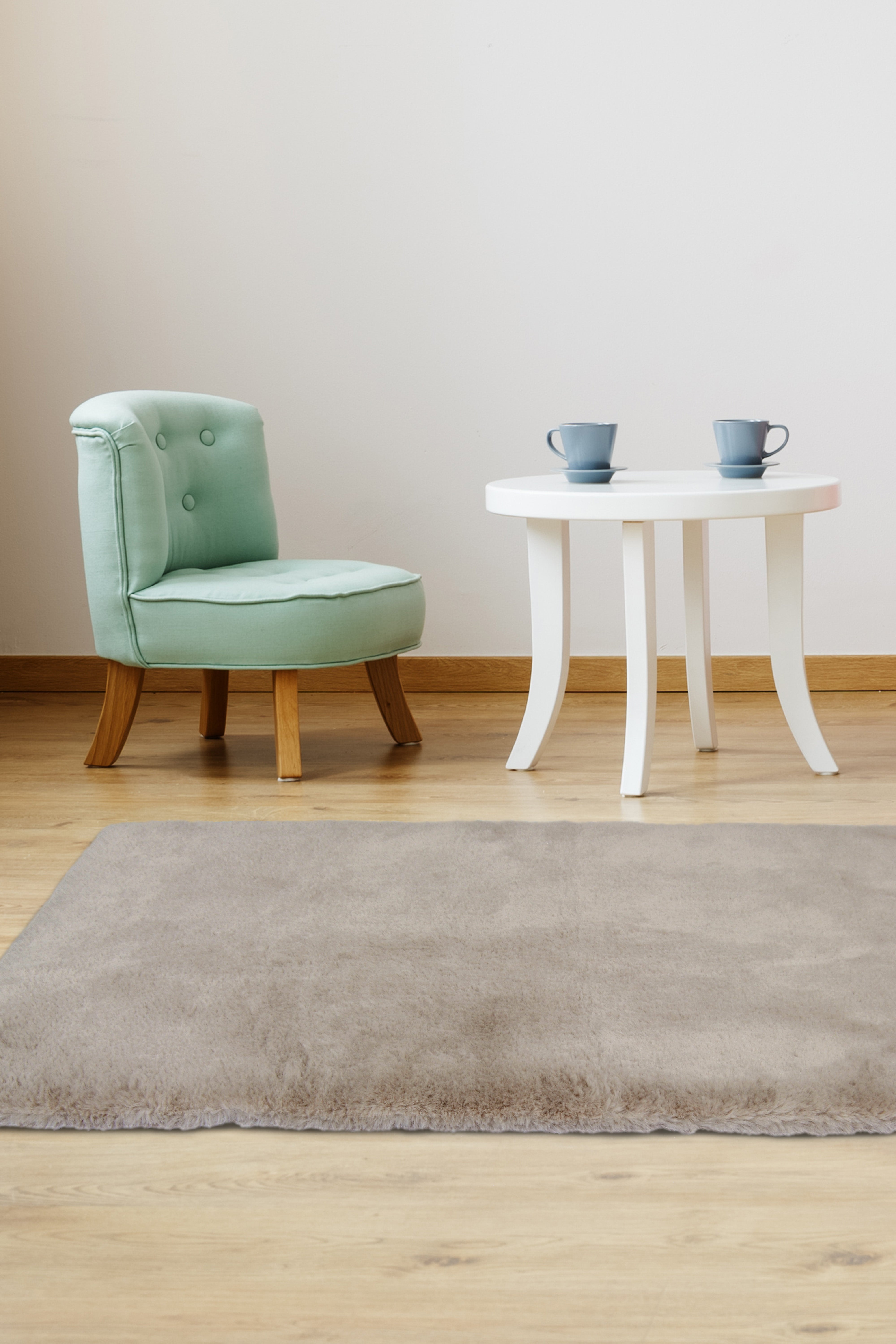 Luxury Faux Fur - Blush & Grey Rugs for Cozy Elegance
