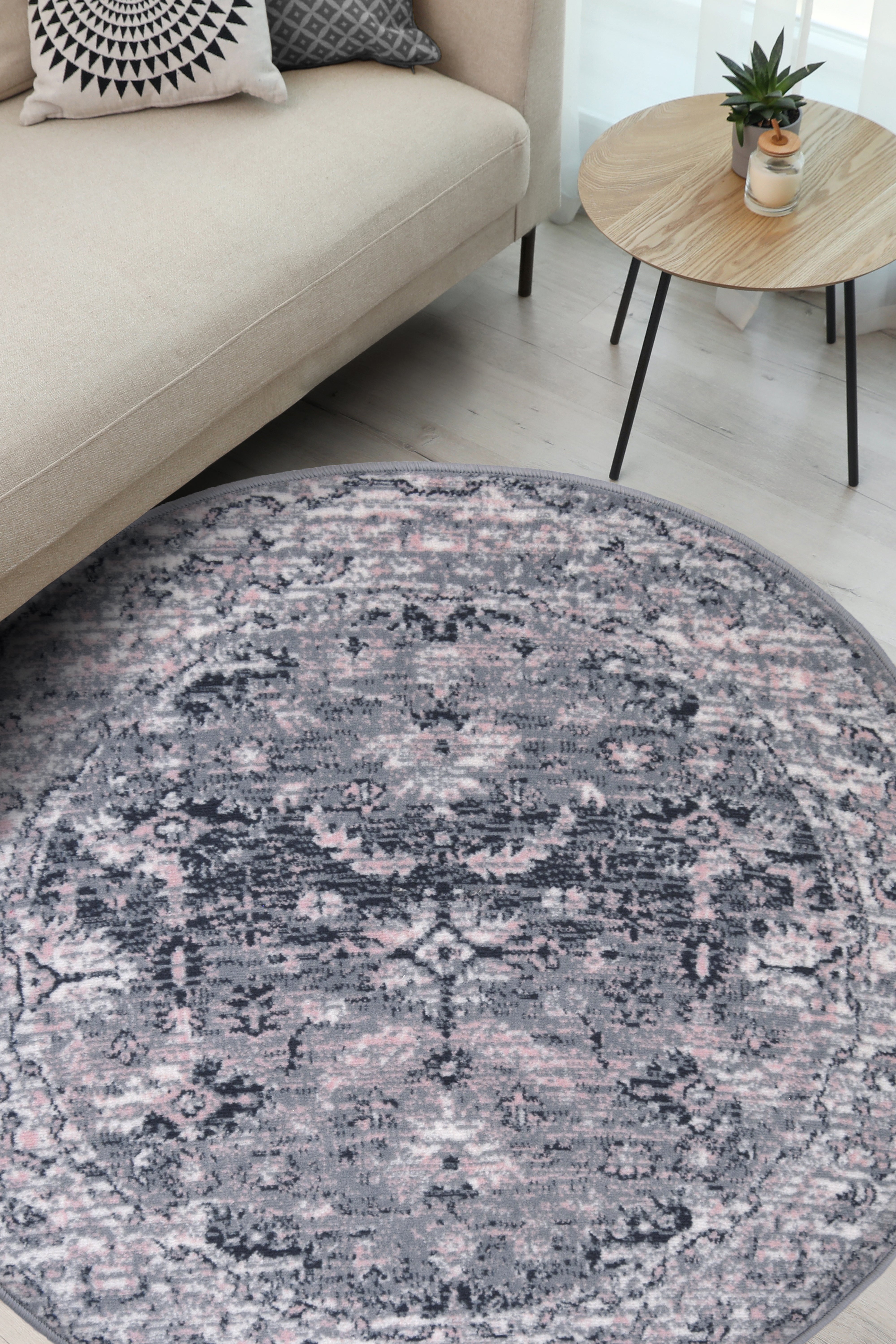 Maestro New Traditional Rug – Grey/Pink & Natural