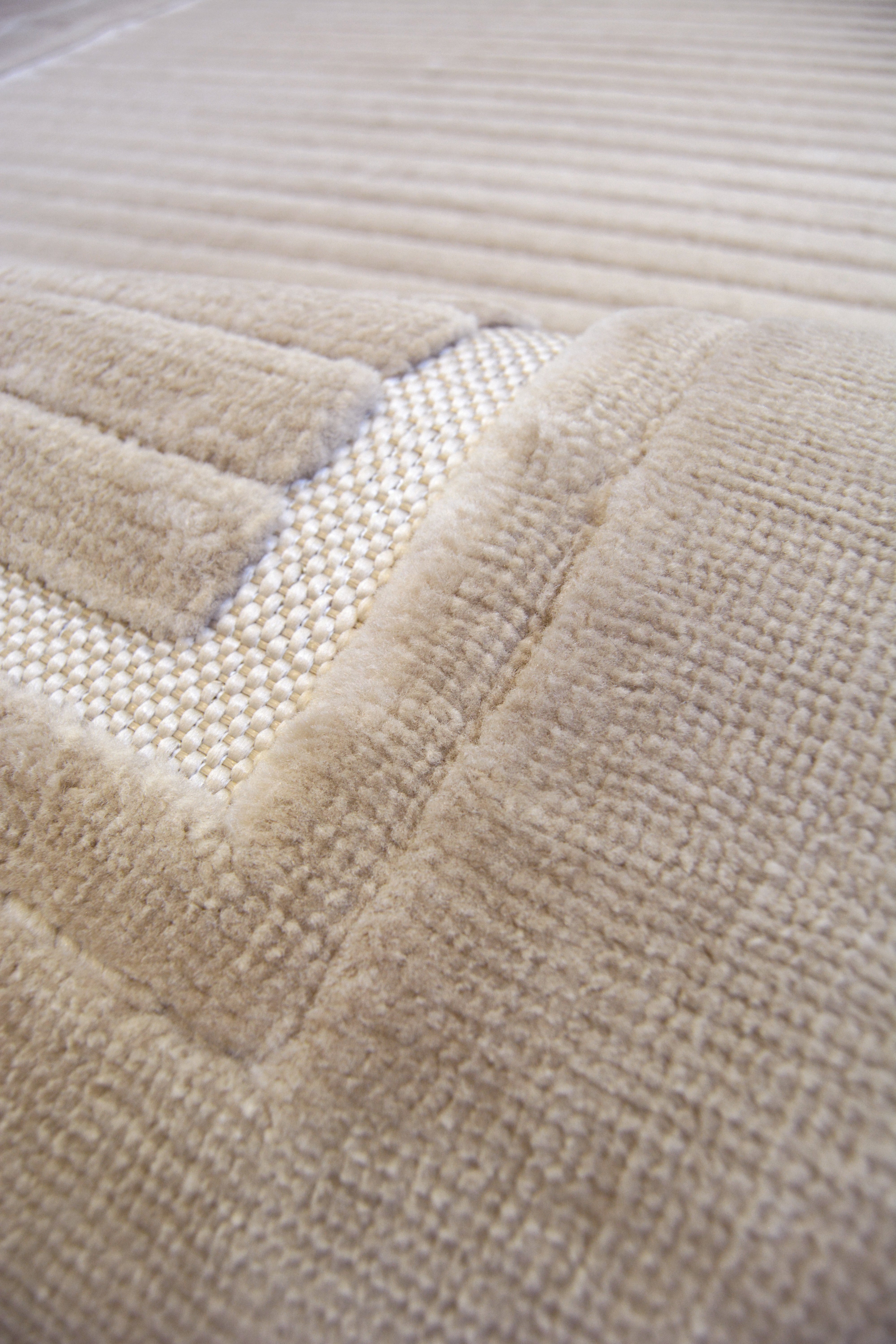 Malmo Elegance - Natural & Grey Rugs for Contemporary Living Spaces