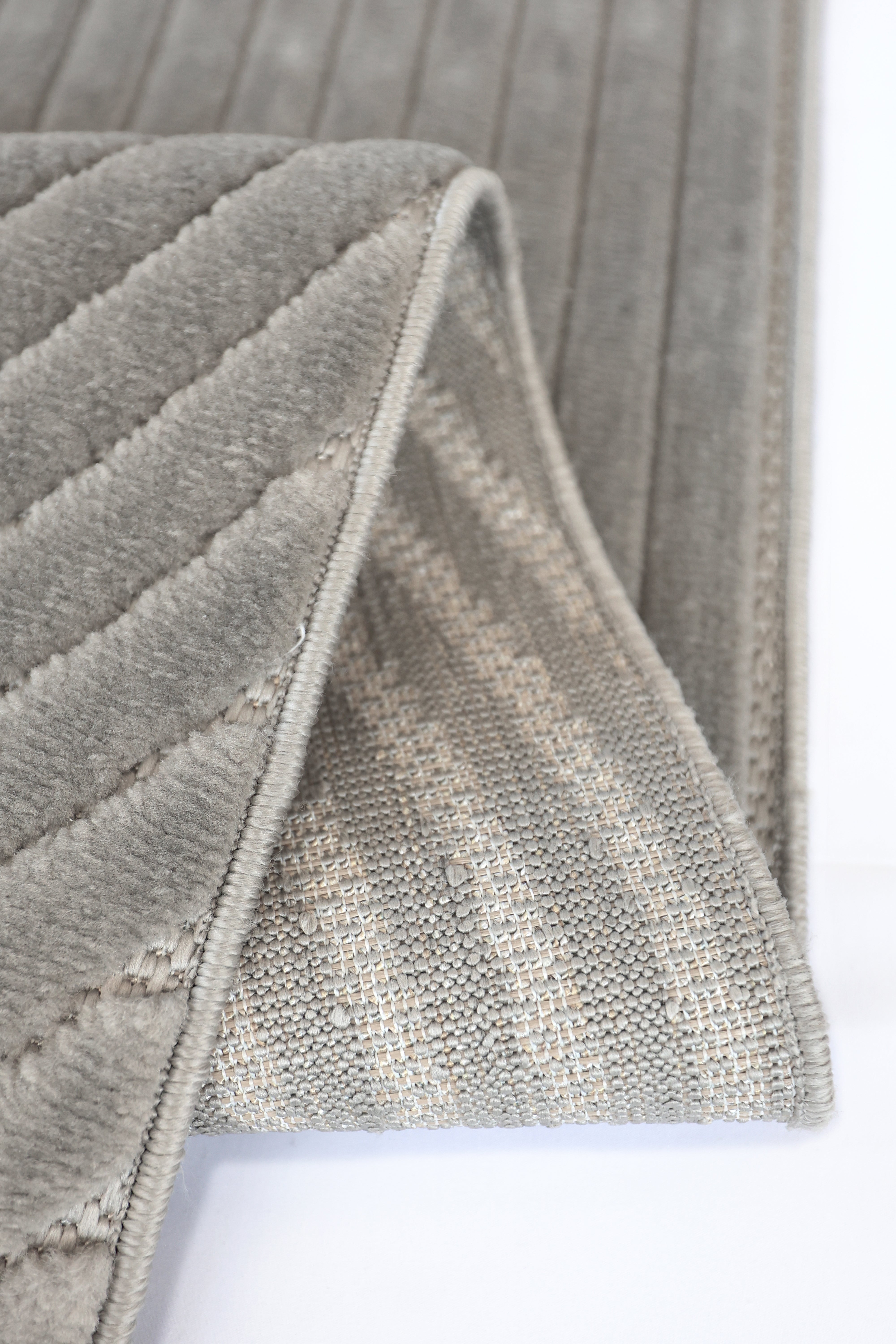Malmo Elegance - Natural & Grey Rugs for Contemporary Living Spaces