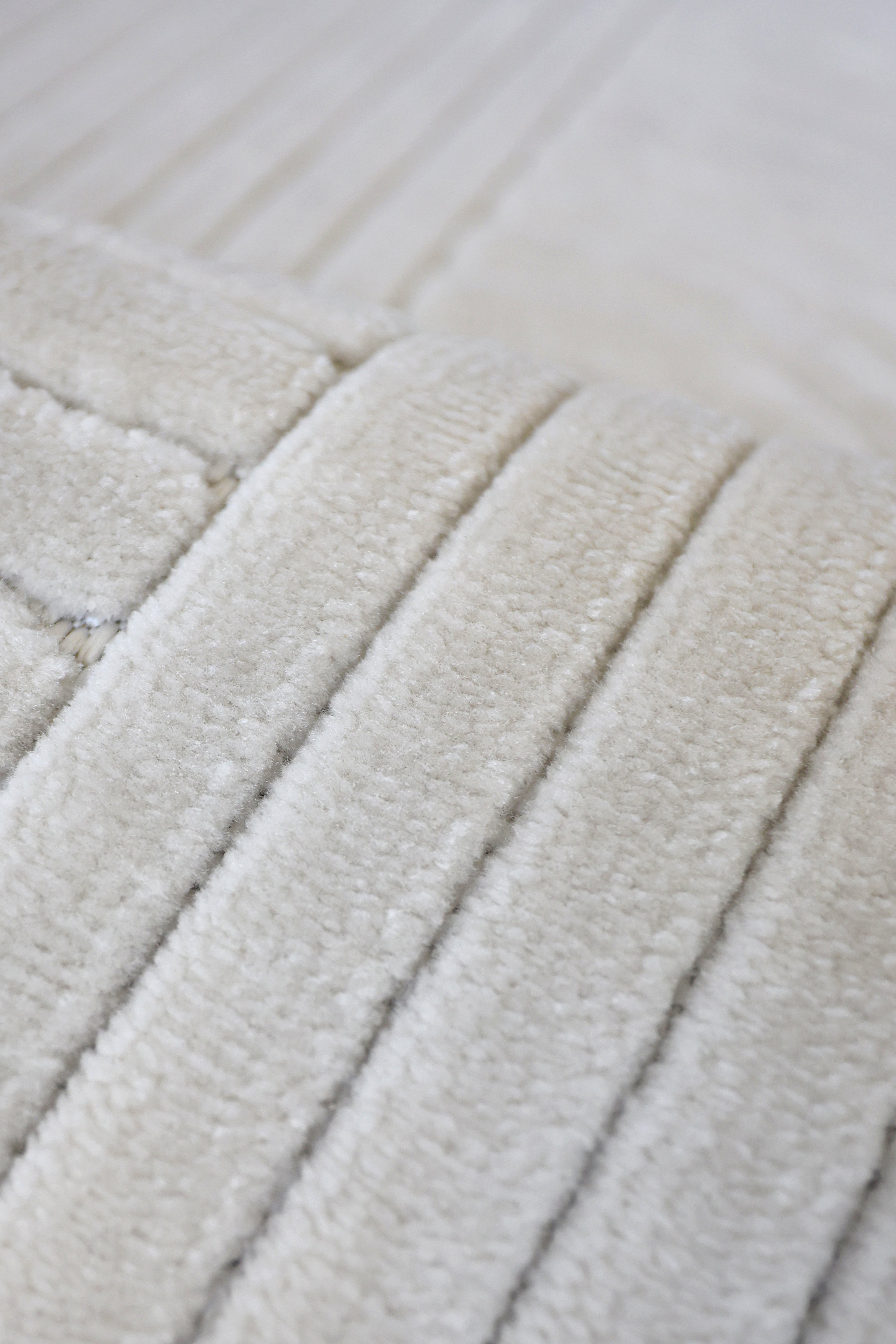Malmo Elegance - Natural & Grey Rugs for Contemporary Living Spaces