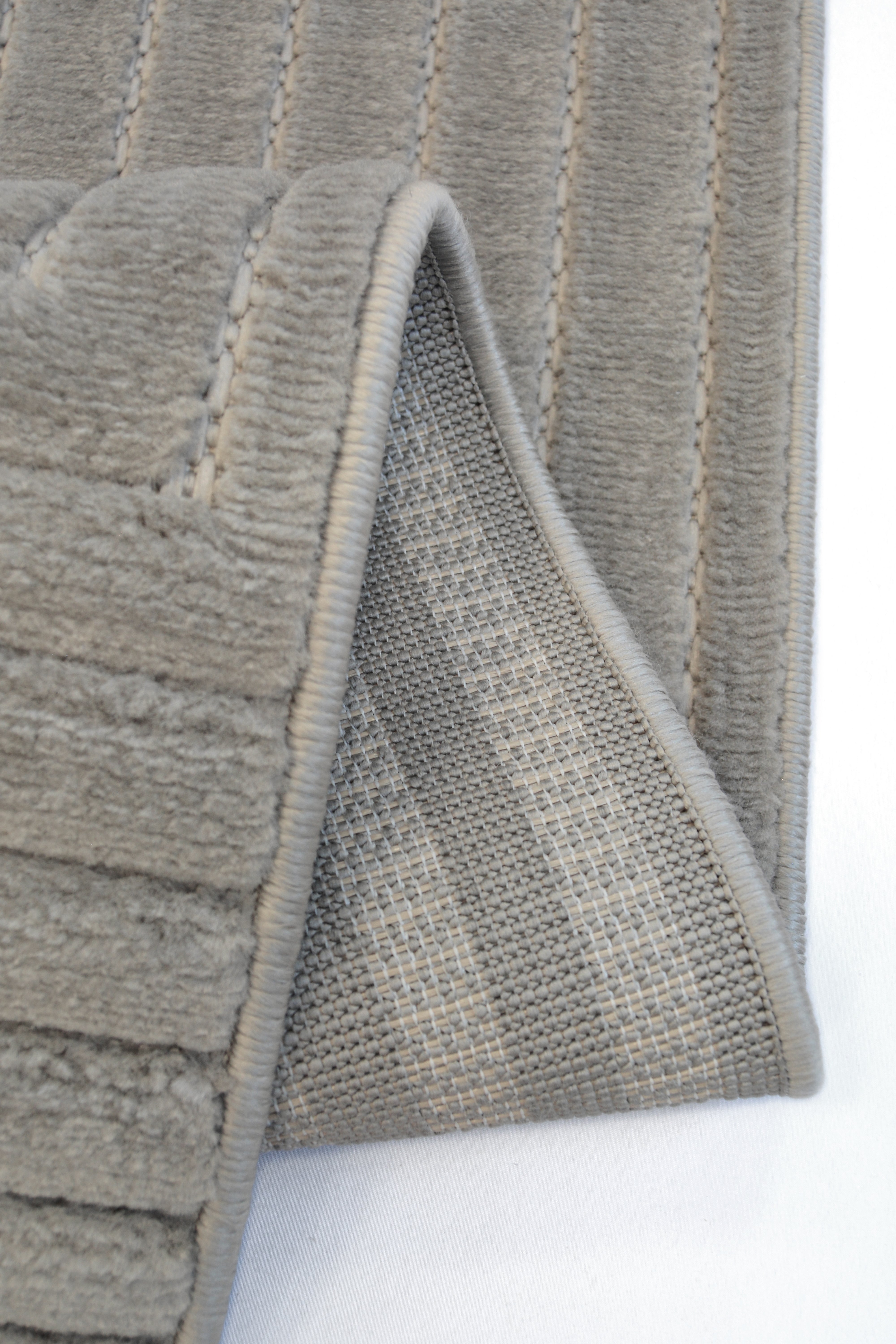 Malmo Elegance - Natural & Grey Rugs for Contemporary Living Spaces