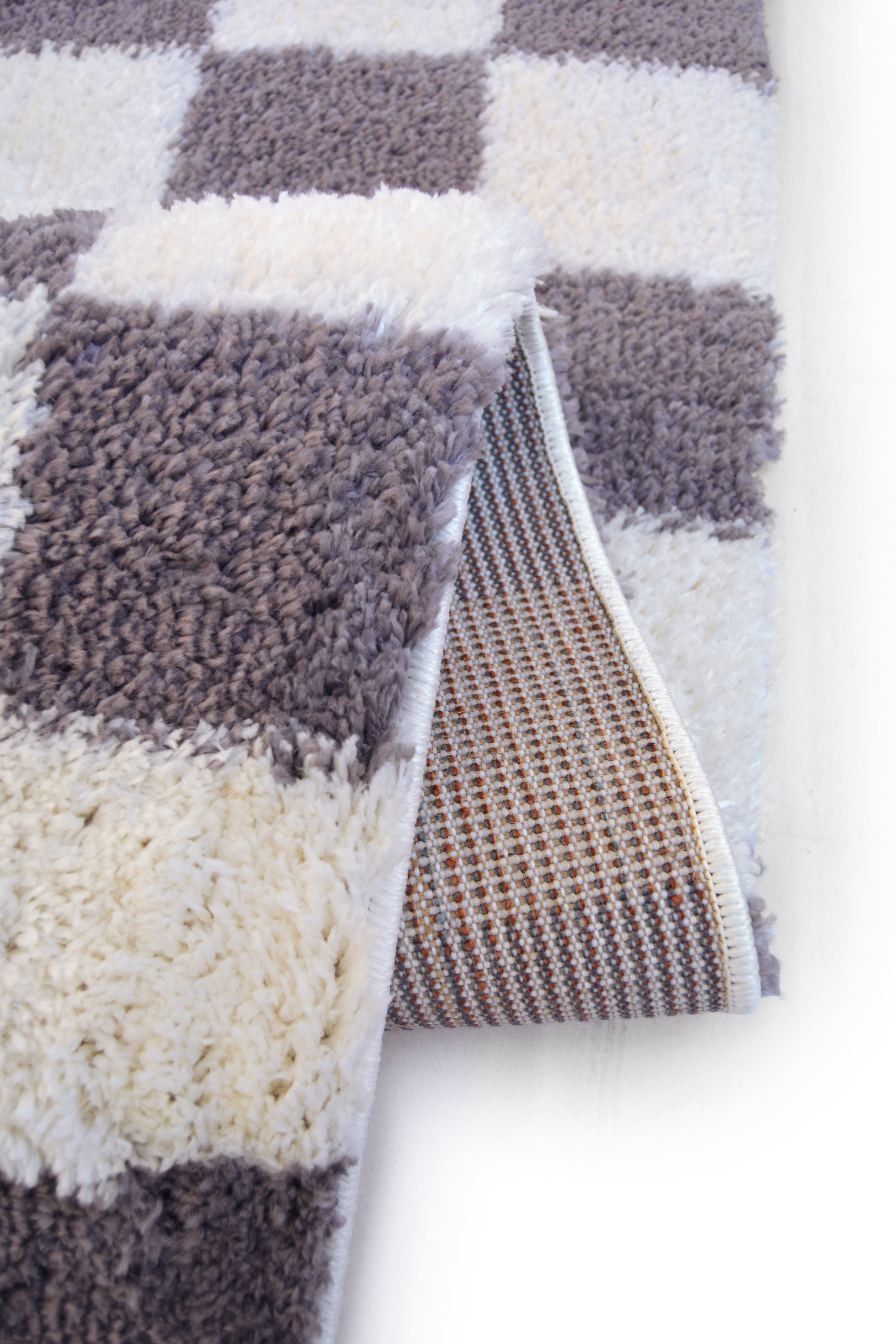 SNUG Checks - Checker Board Style Shaggy Rug