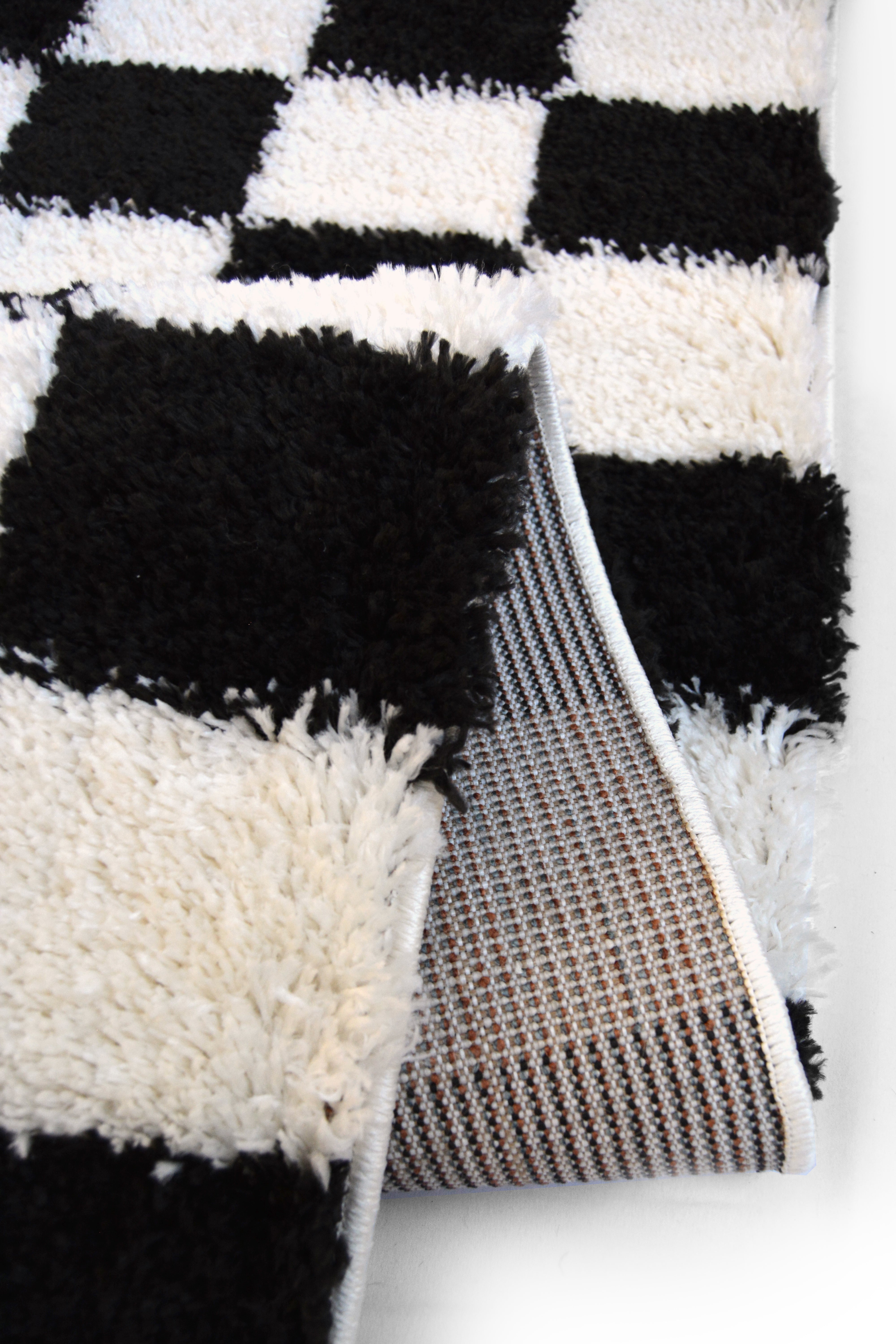 SNUG Checks - Checker Board Style Shaggy Rug