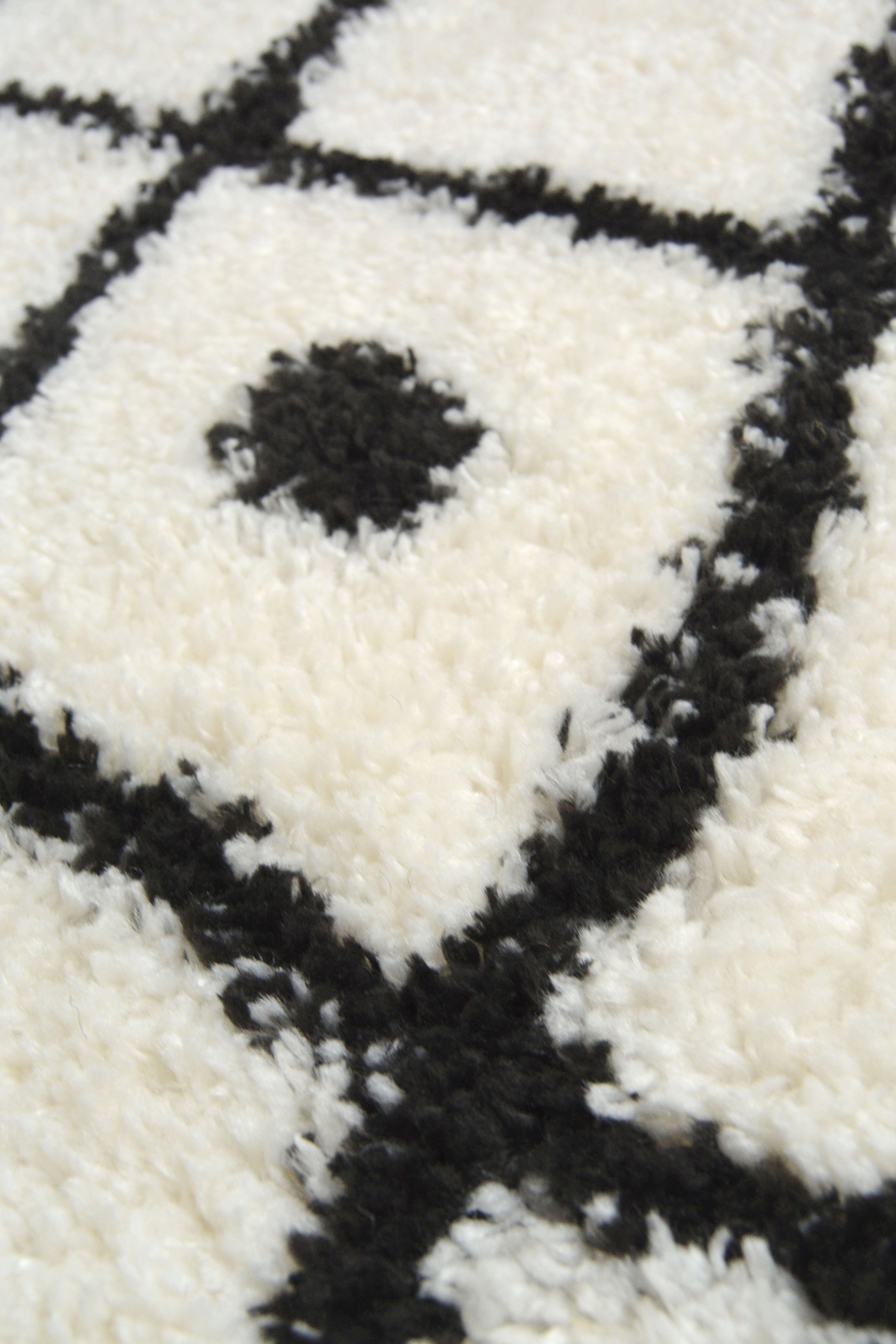 SNUG Nomadic Serenity - Rugs for Vibrant Living Spaces
