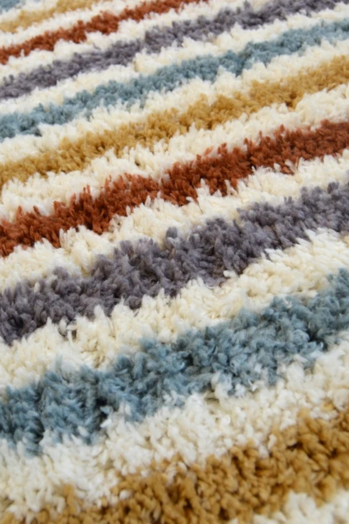 SNUG Stripe Serenity - Multicolor Rugs for Vibrant Living Spaces