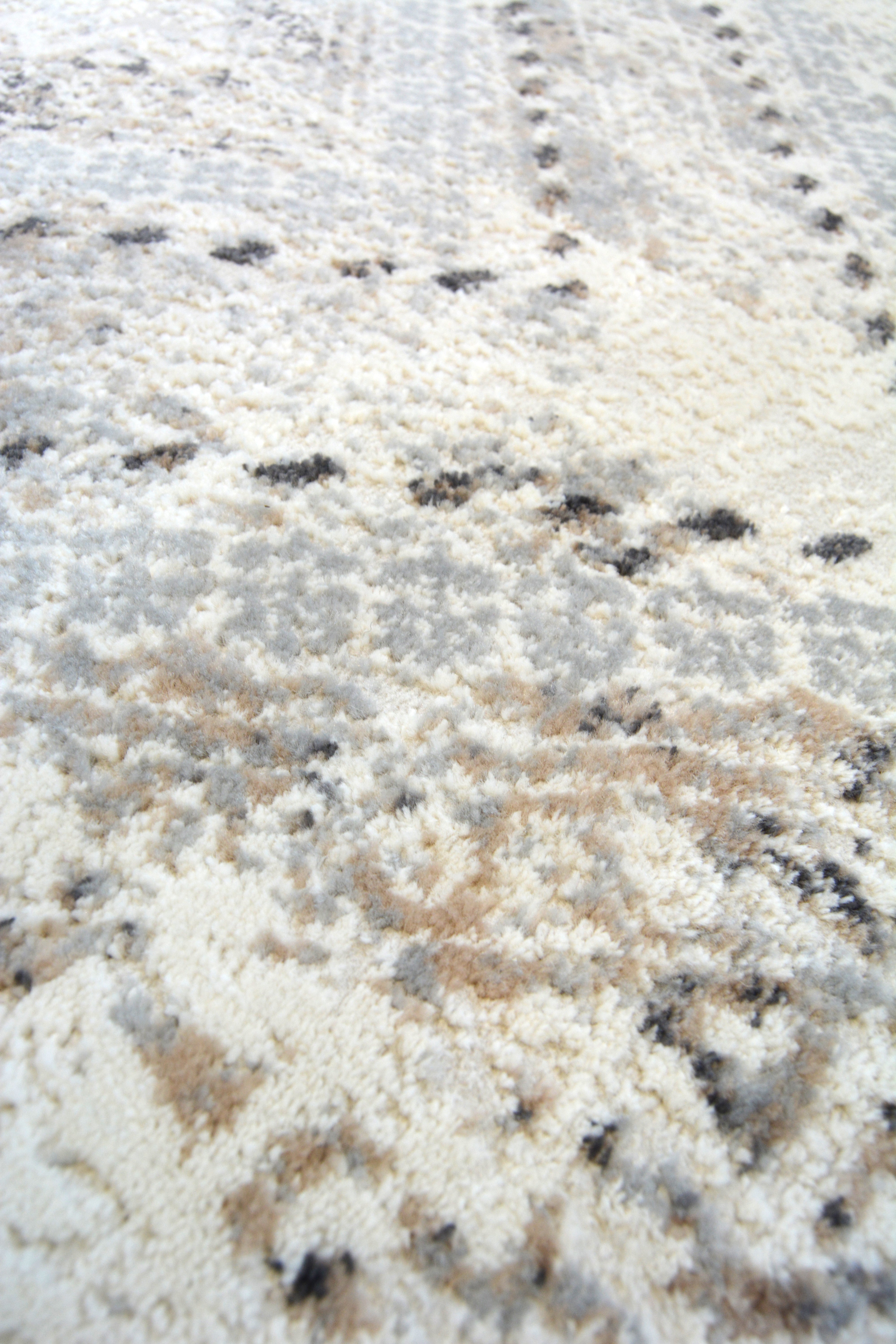 Abstract Burst - Grey & Ochre Rug for Chic Living Spaces