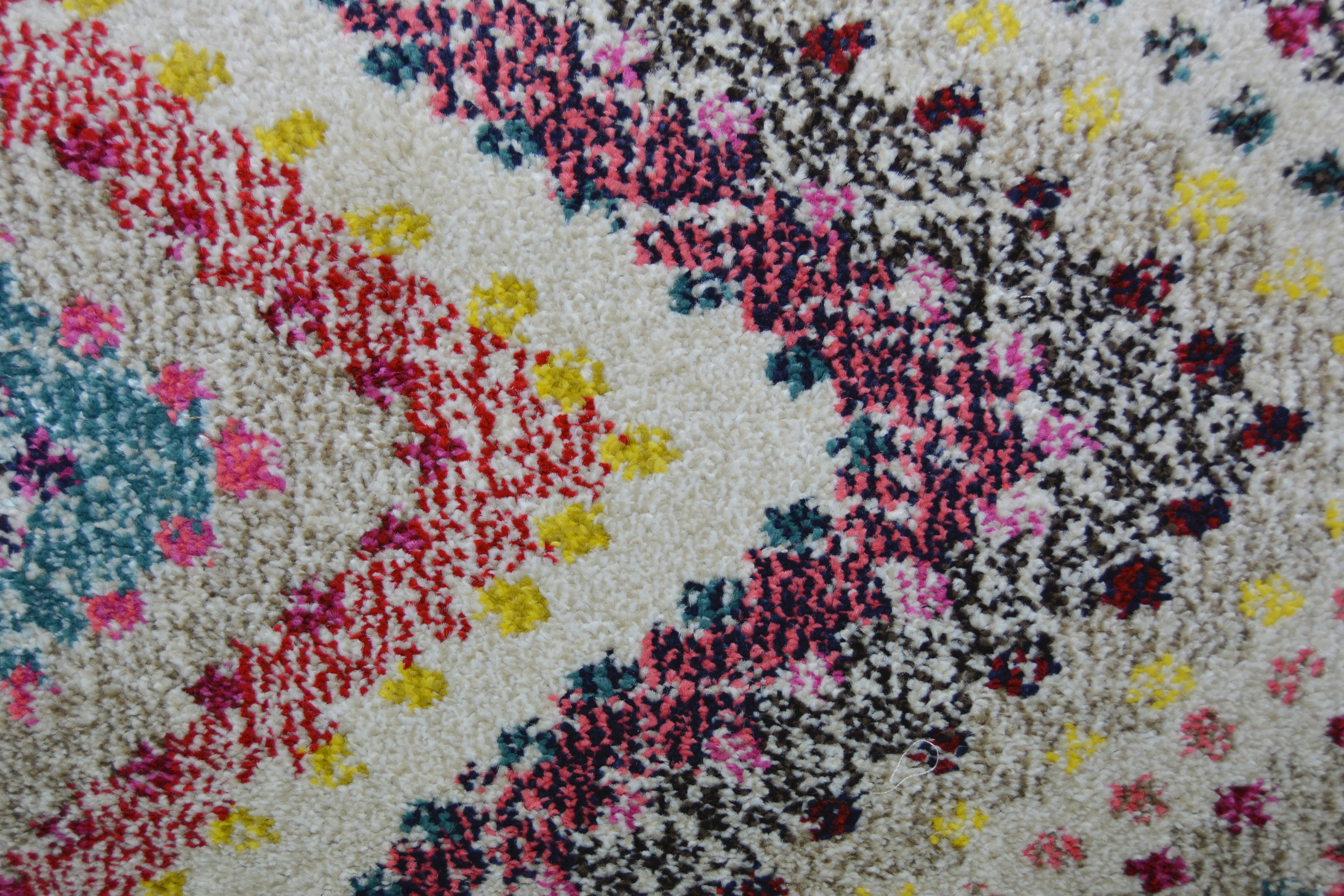 Vibrant Villa - Multi-Patterned Rug for Stylish Living Spaces