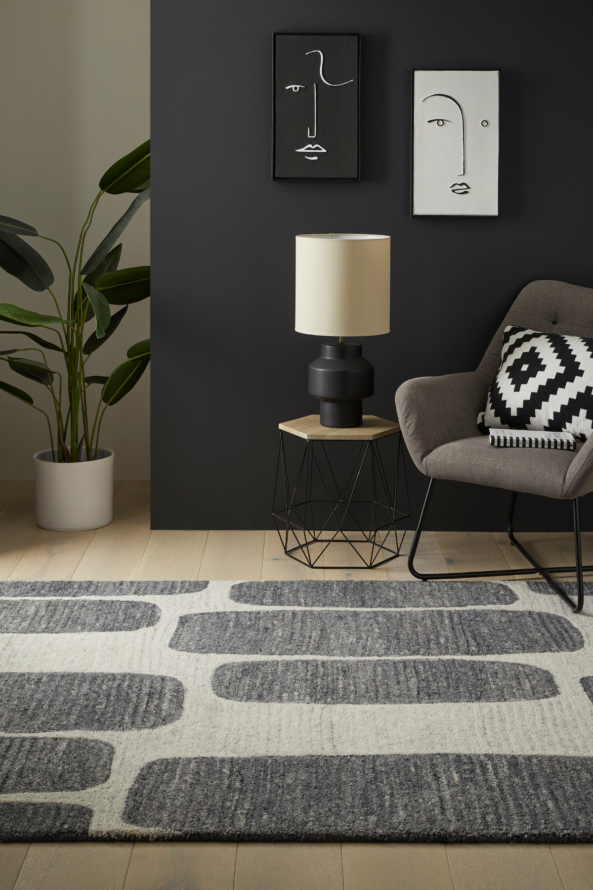 VISTA Retro - Cream/Charcoal Wool Rug for Modern Living