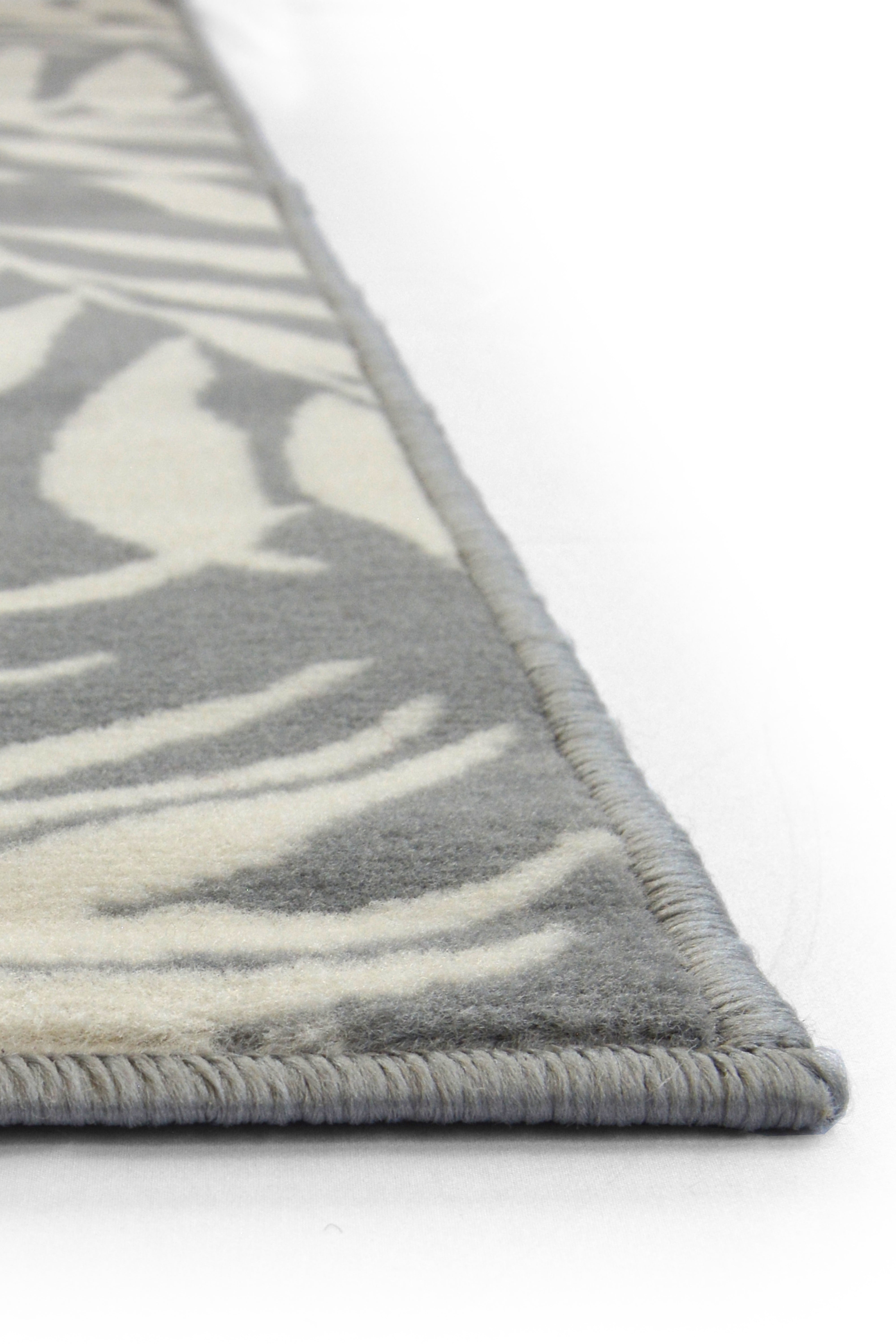 Maestro Organic Leaf Indoor Polypropylene Rug