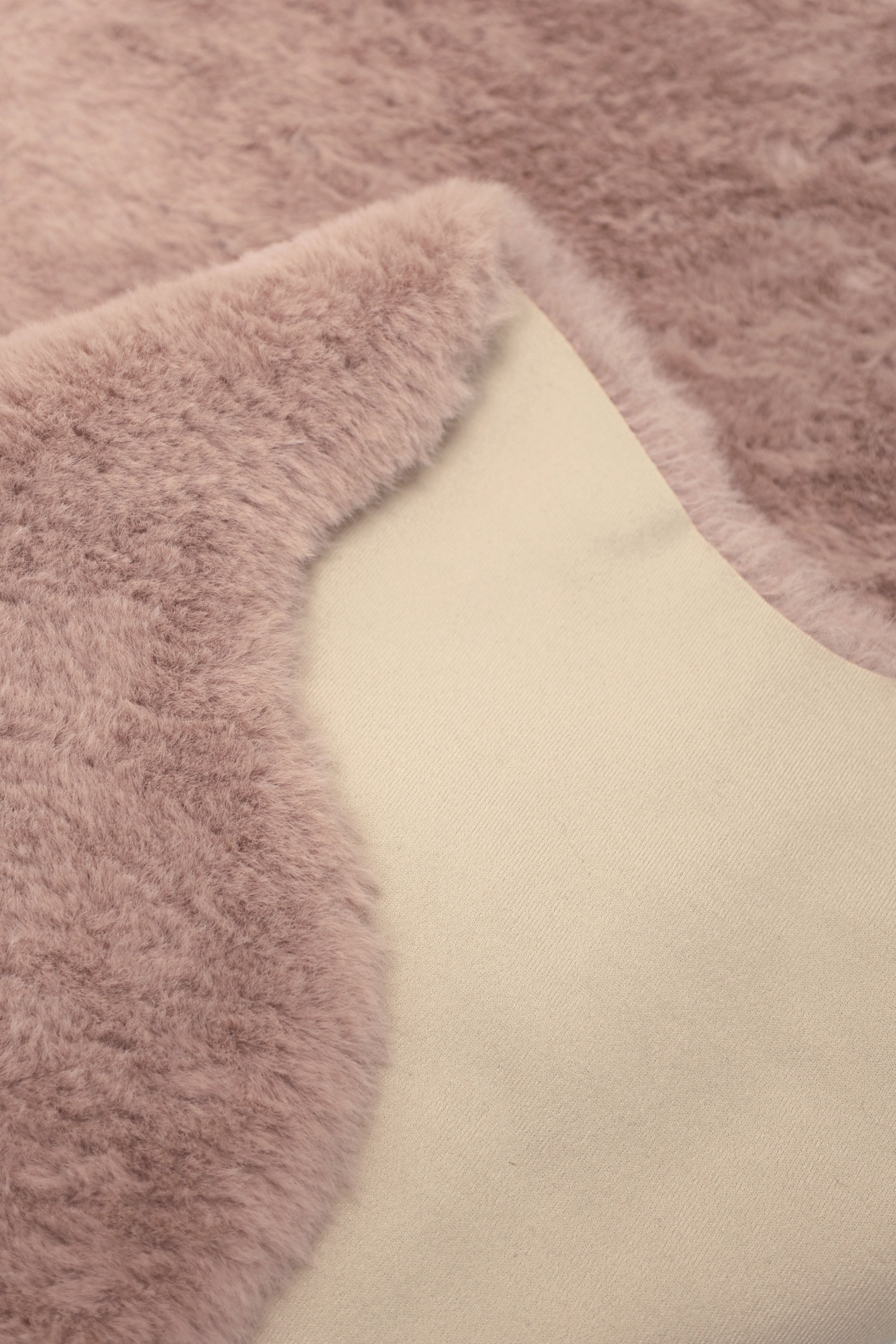 Luxury Faux Fur - Blush & Grey Rugs for Cozy Elegance