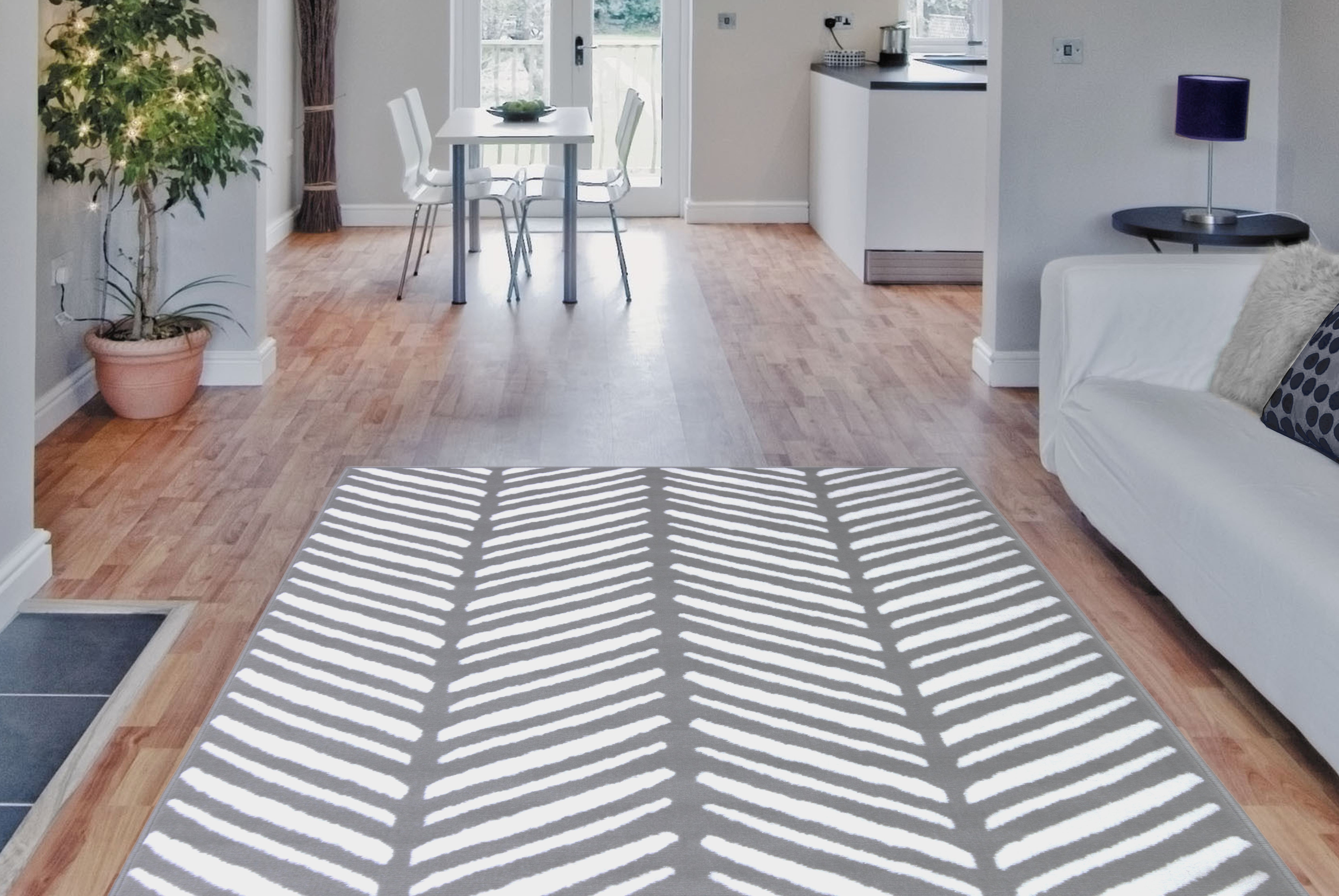 Maestro Herringbone Rug – Soft, Durable Polypropylene for Indoor Use