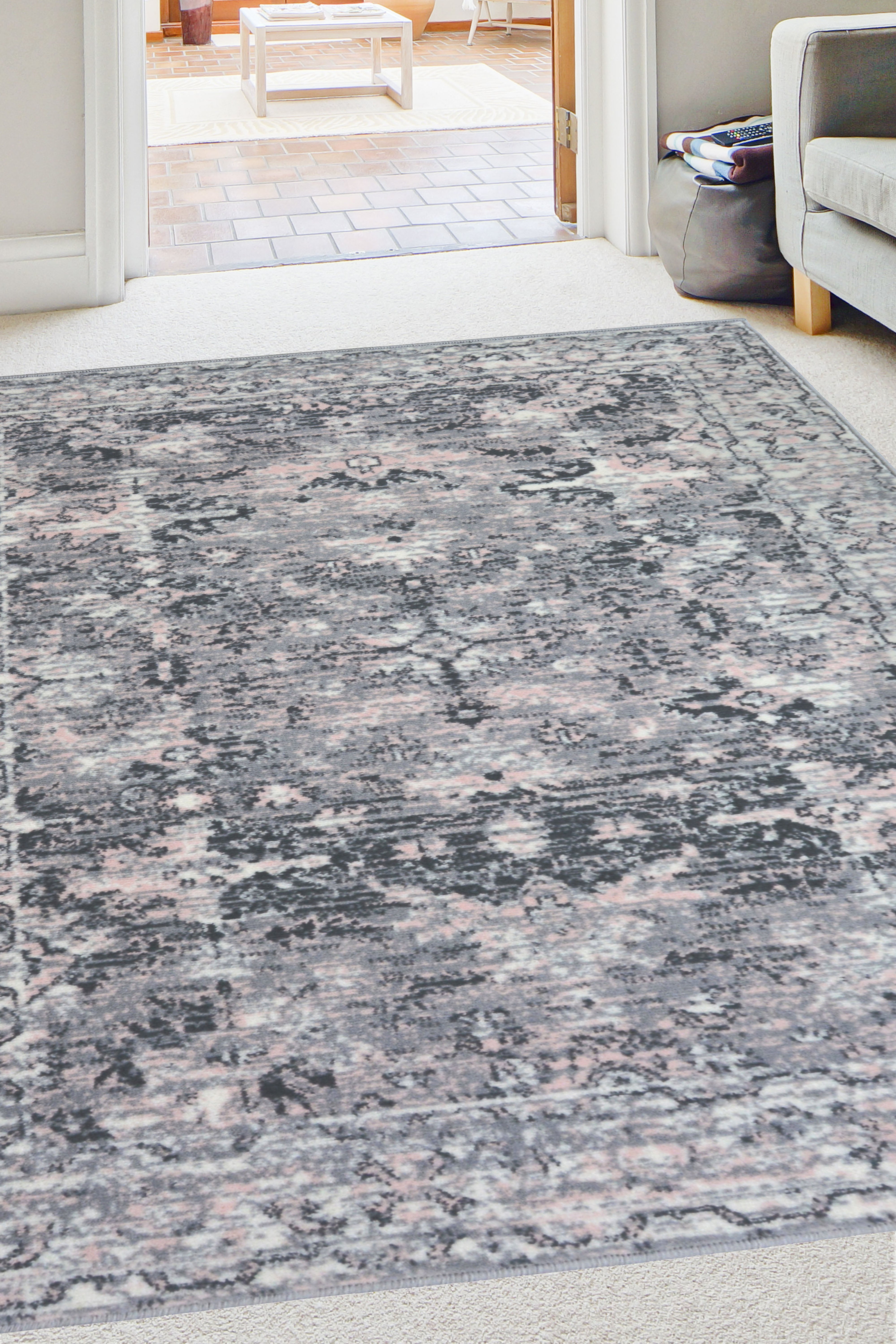 Maestro New Trad Rug – Grey/Pink & Natural, New Traditional Design