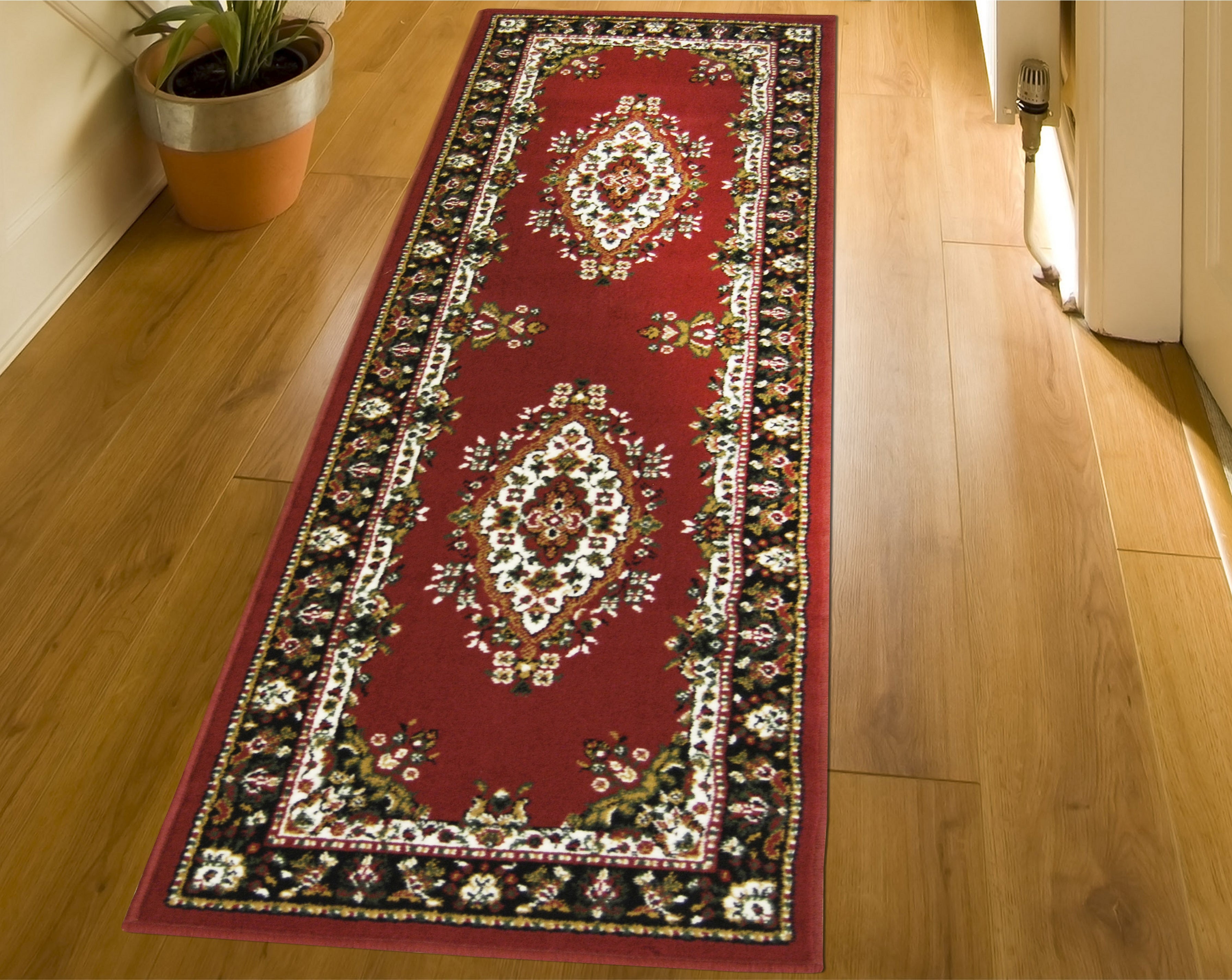 Maestro Traditional Rug – Red & Grey, Multiple Sizes, Hard-Wearing Polypropylene