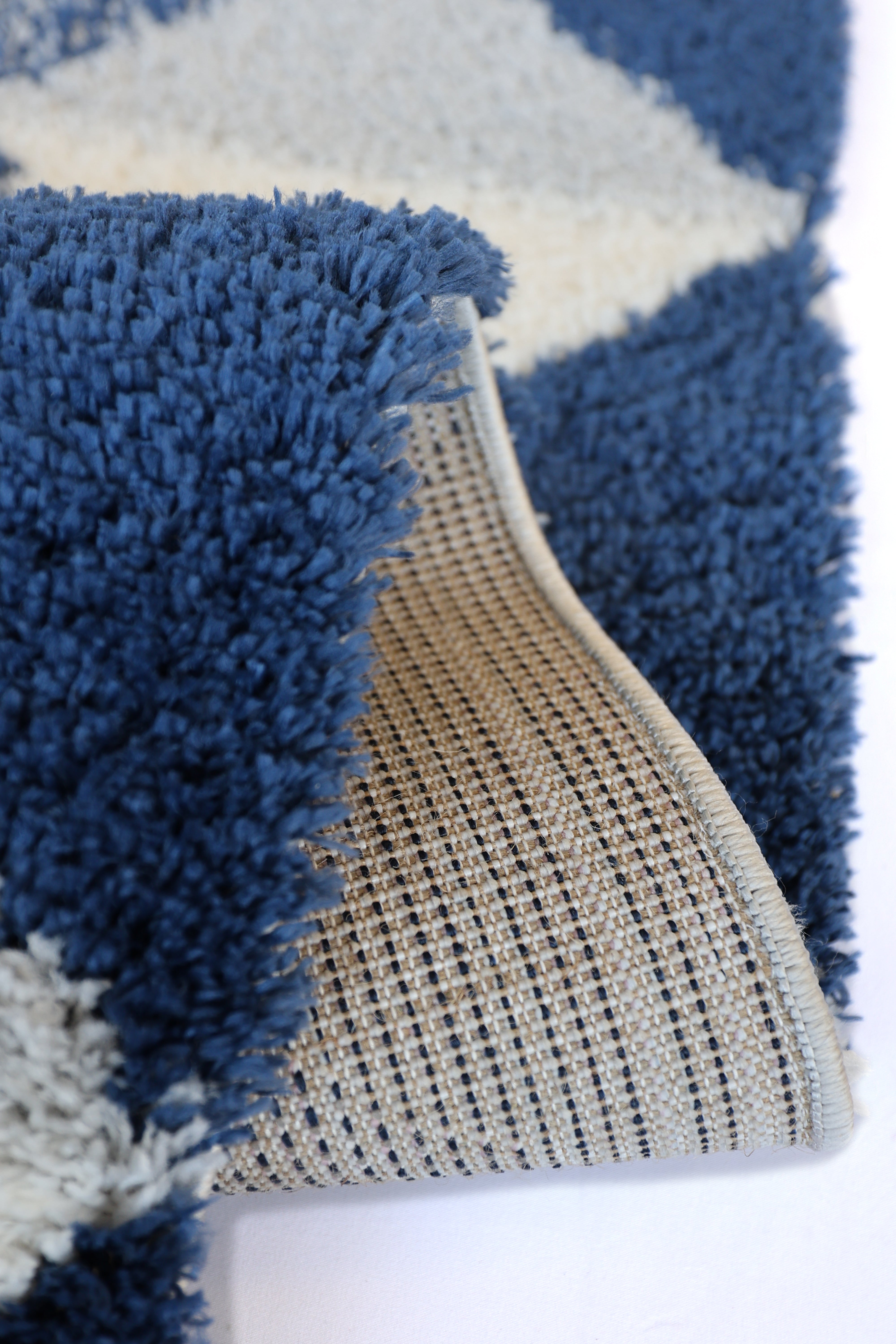 SNUG Scandi - Modern Shaggy Rug – Soft Pile, 2 Colours